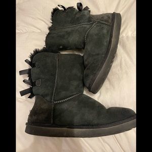 UGG Womens Bailey Bow Boots, Size 11, Black